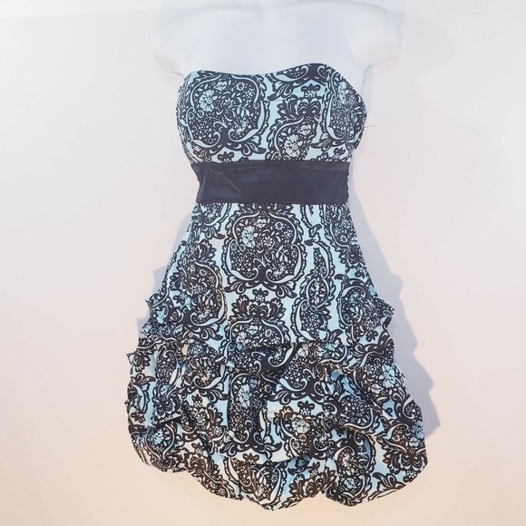 Ruby Rox Semi-Formal Dress Pick Up Size 5 Black Bl - Picture 7 of 8